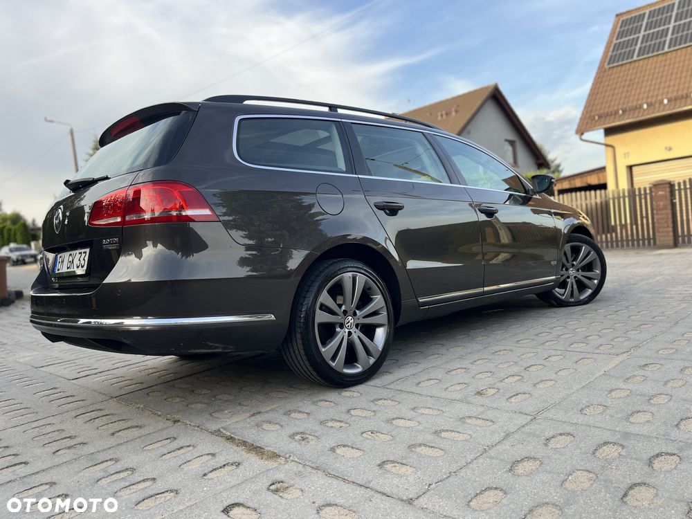 Volkswagen Passat 2.0 TDI DSG BlueMotion Technology Highline - 33