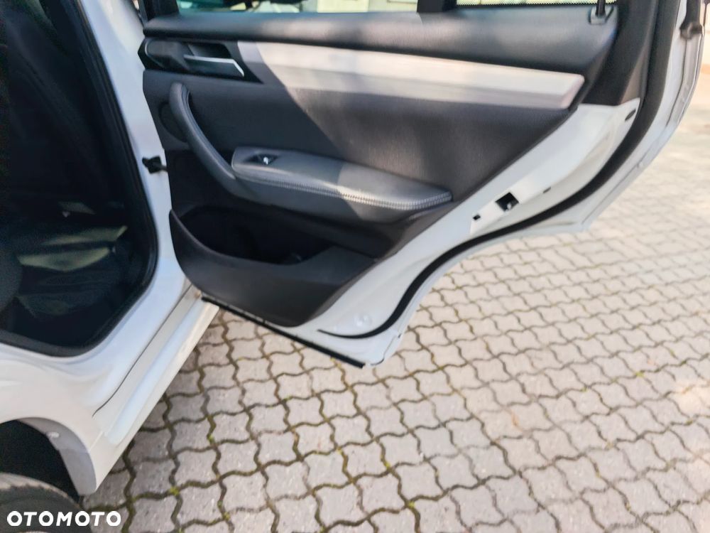 BMW X4 xDrive20d - 23