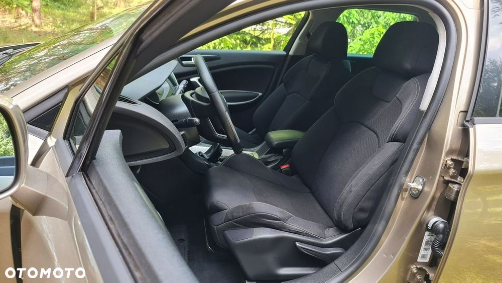 Citroën C5 2.0i 16V Dynamique - 7