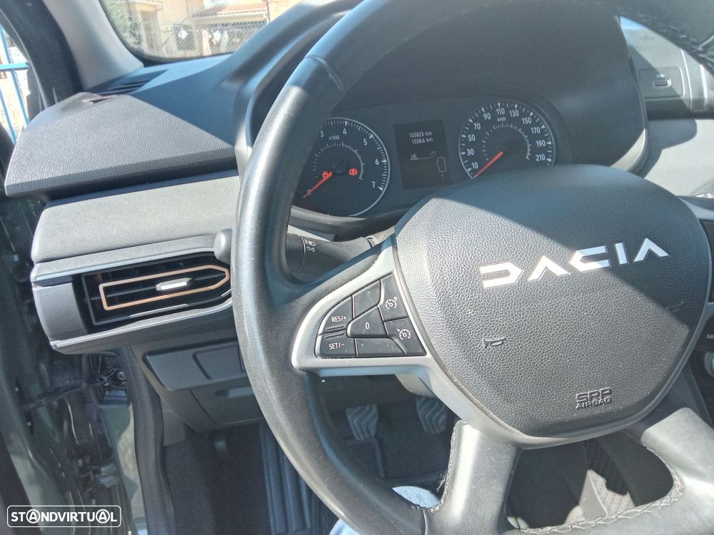 Dacia Jogger 1.0 TCe Comfort 7L - 16