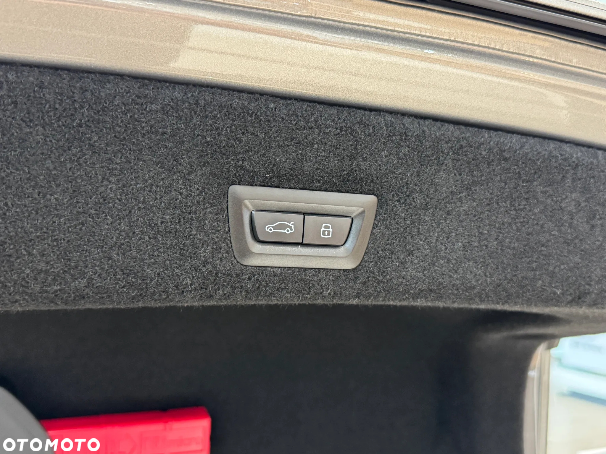 BMW i7 xDrive60 - 11