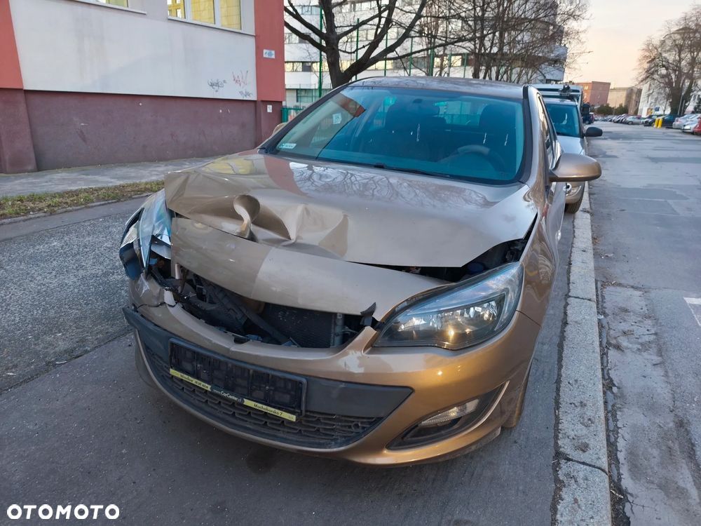 Opel Astra - 3