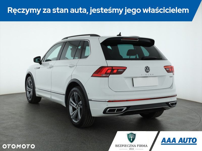 Volkswagen Tiguan - 5