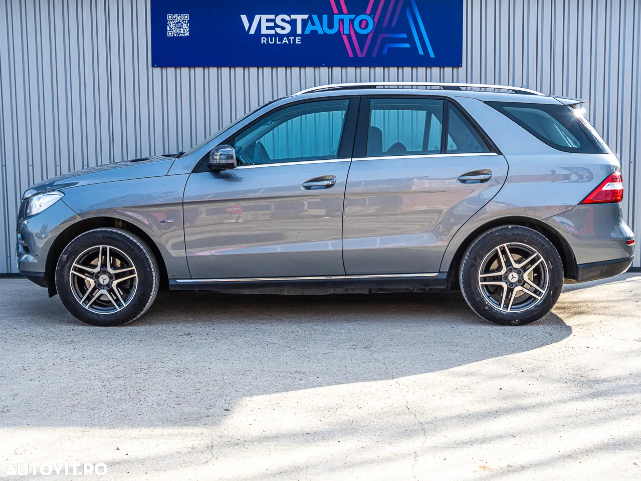Mercedes-Benz ML 350 BlueTEC 4MATIC 7G-TRONIC - 28