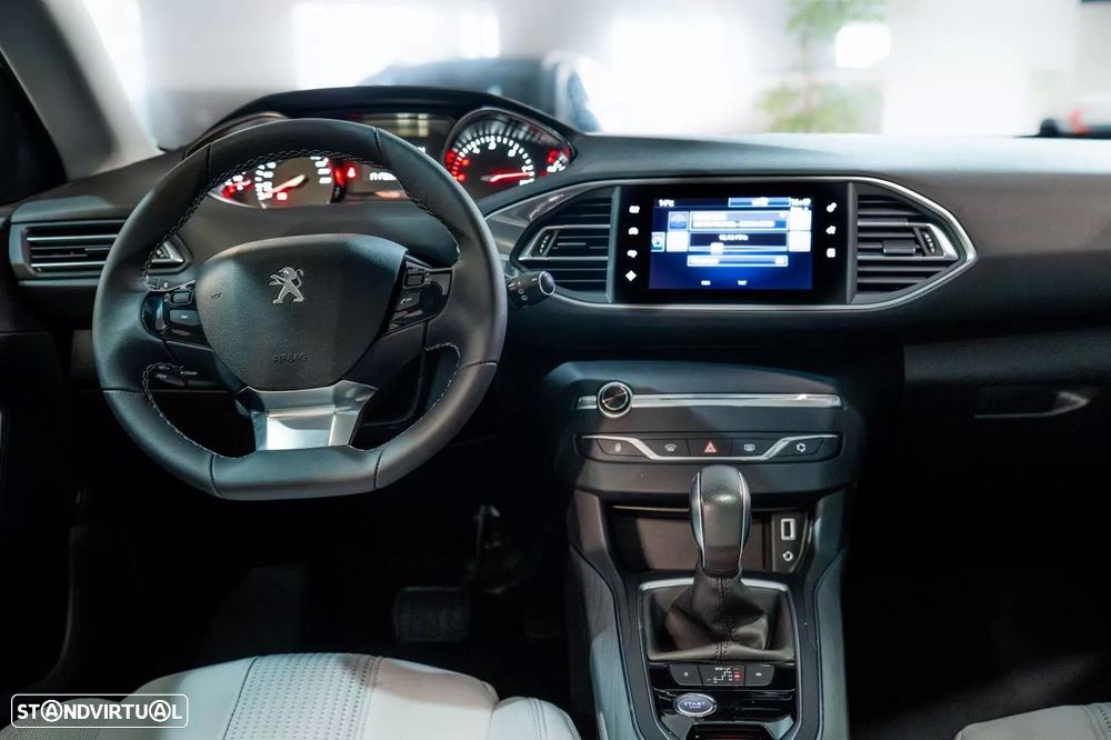 Peugeot 308 - 18