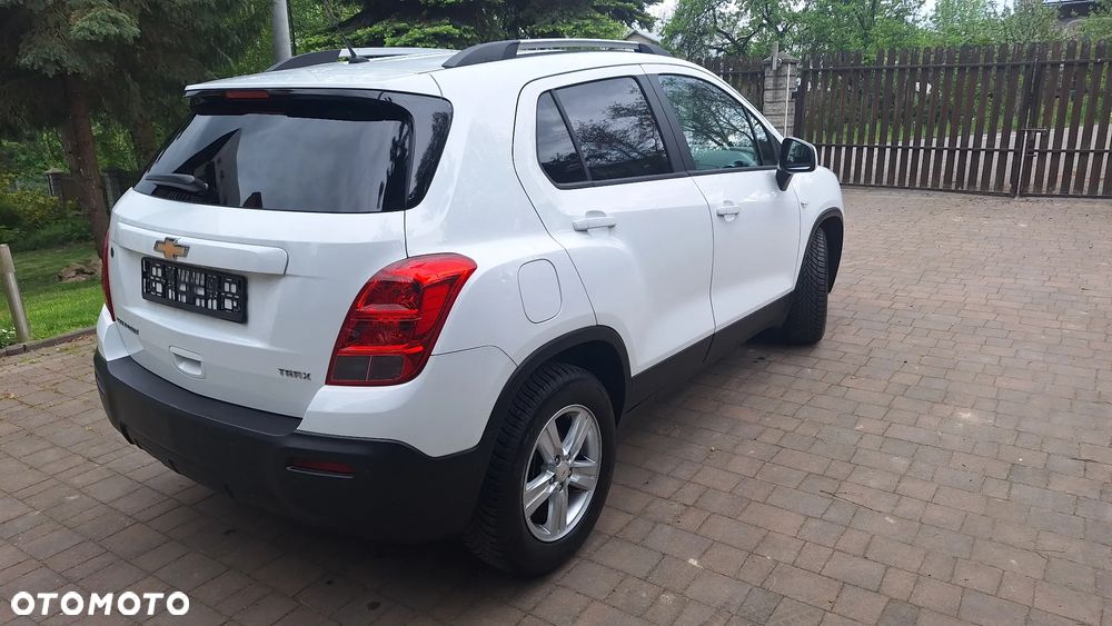 Chevrolet Trax 1.6 LS - 9