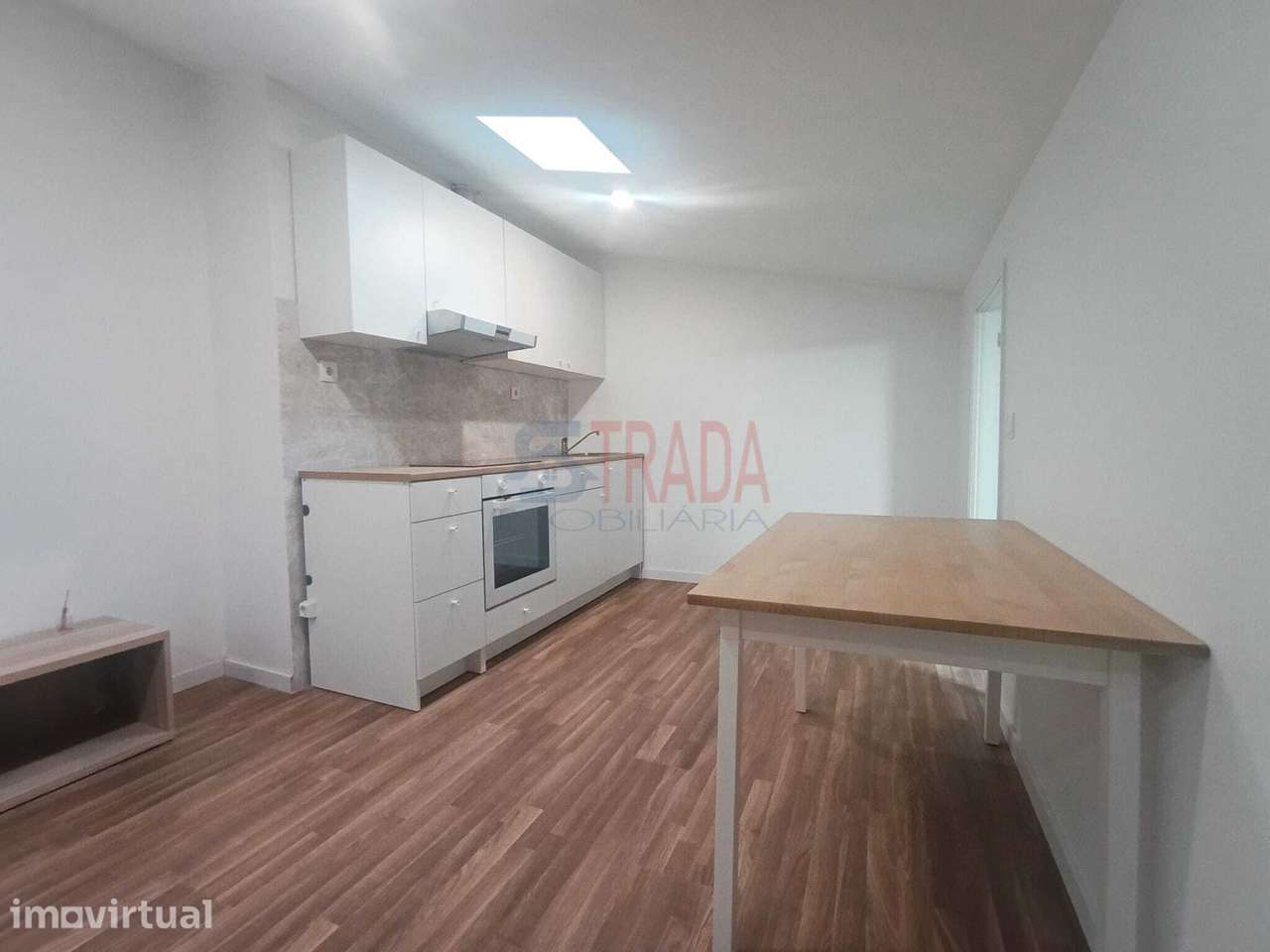 Sótão T2 Totalmente Renovado no centro de Vila Verde ! - Grande imagem: 4/8
