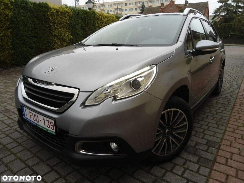 Peugeot 2008 1.6 e-HDi Allure S&S - 6