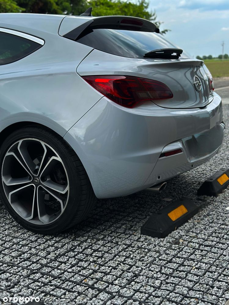 Opel Astra 2.0 CDTI ecoFLEX Start/Stop - 13