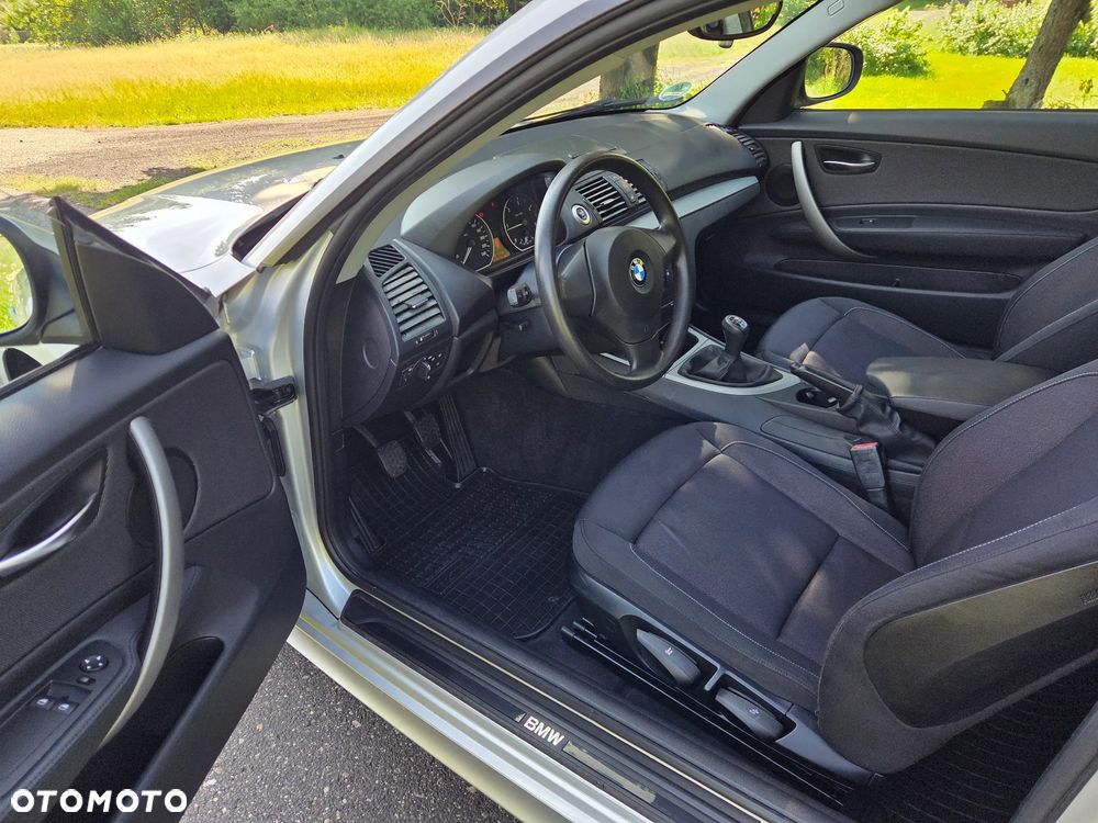 BMW Seria 1 118d DPF Edition Lifestyle - 18