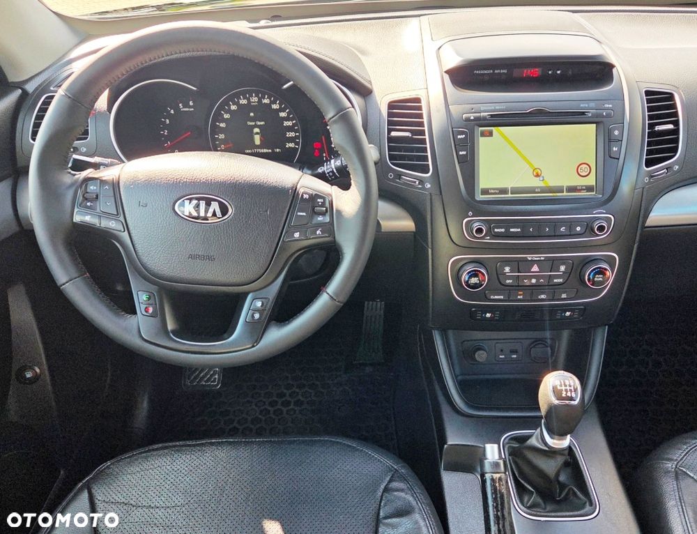 Kia Sorento 2.0 CRDI XL 7os - 35