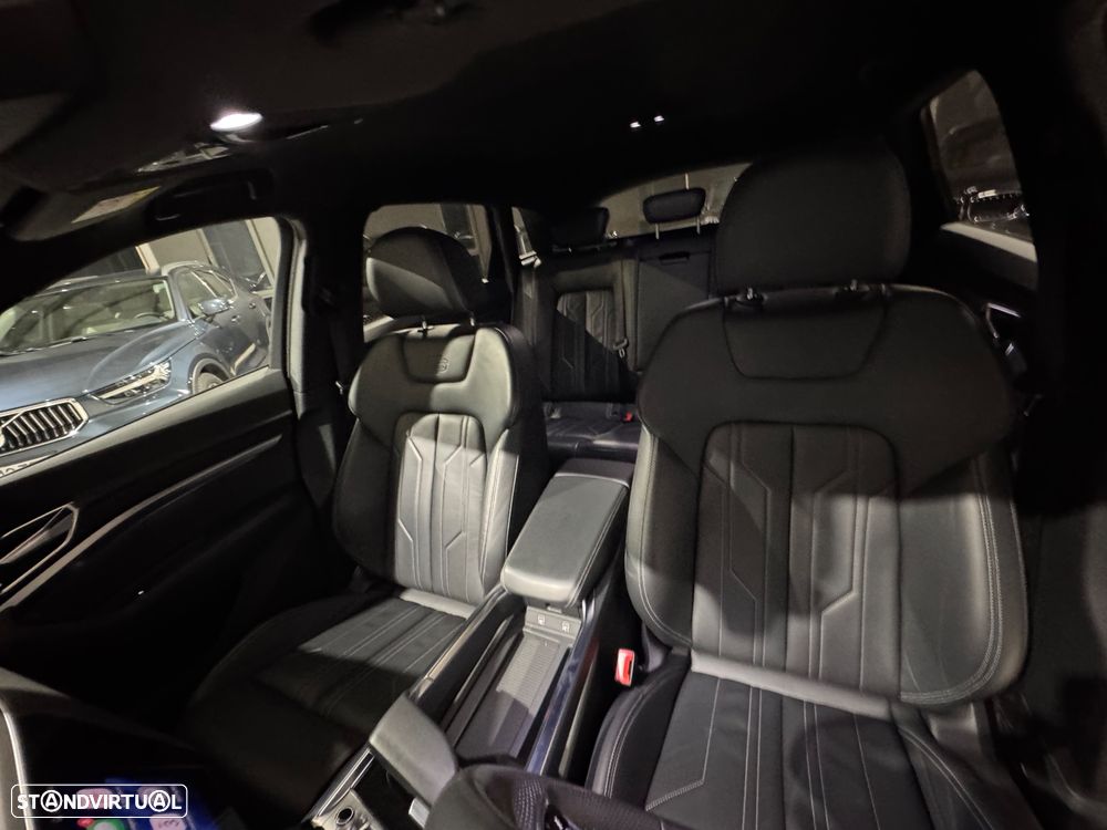 Audi e-tron 55 quattro S line - 38