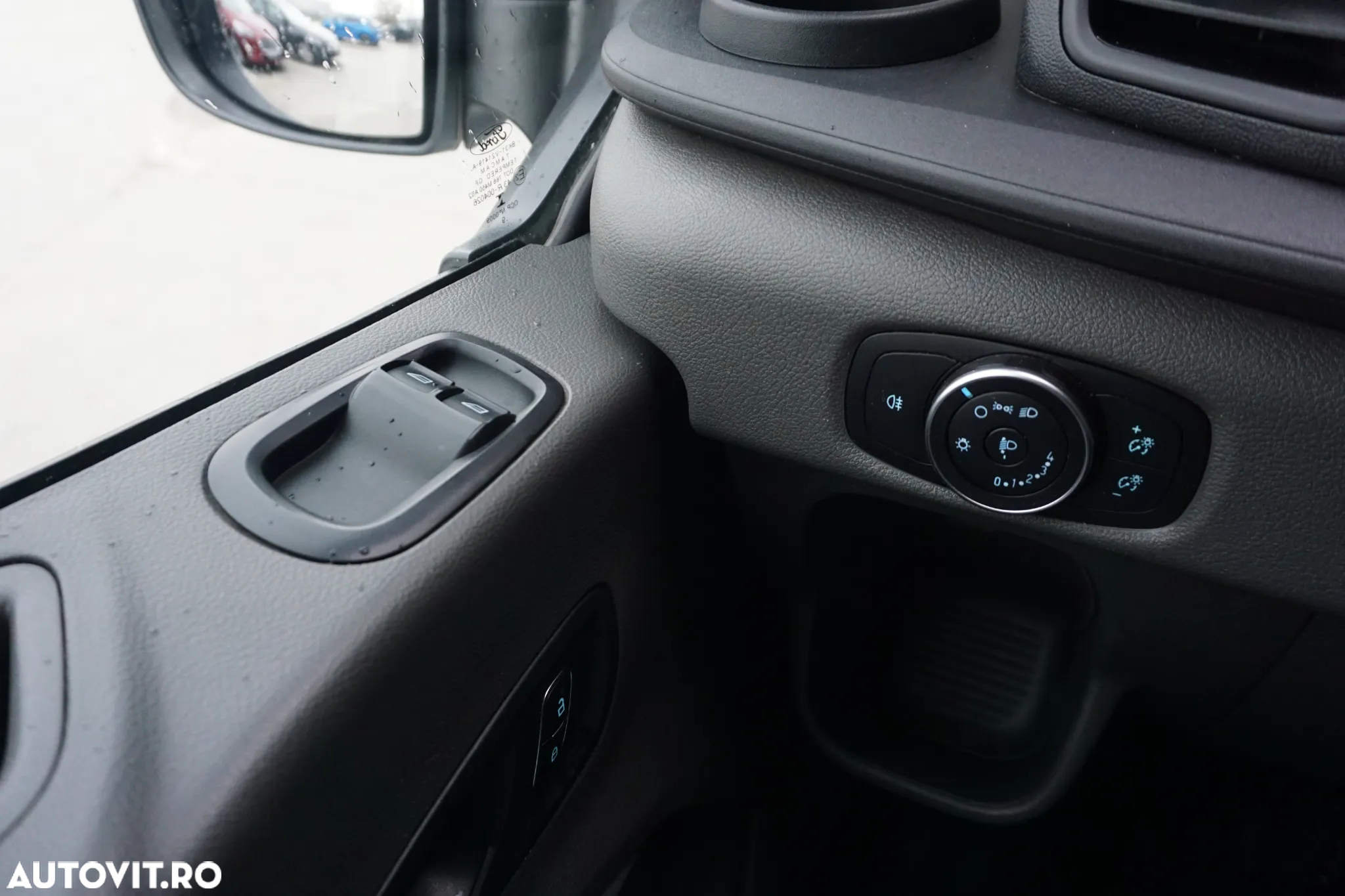 Ford Transit - 15