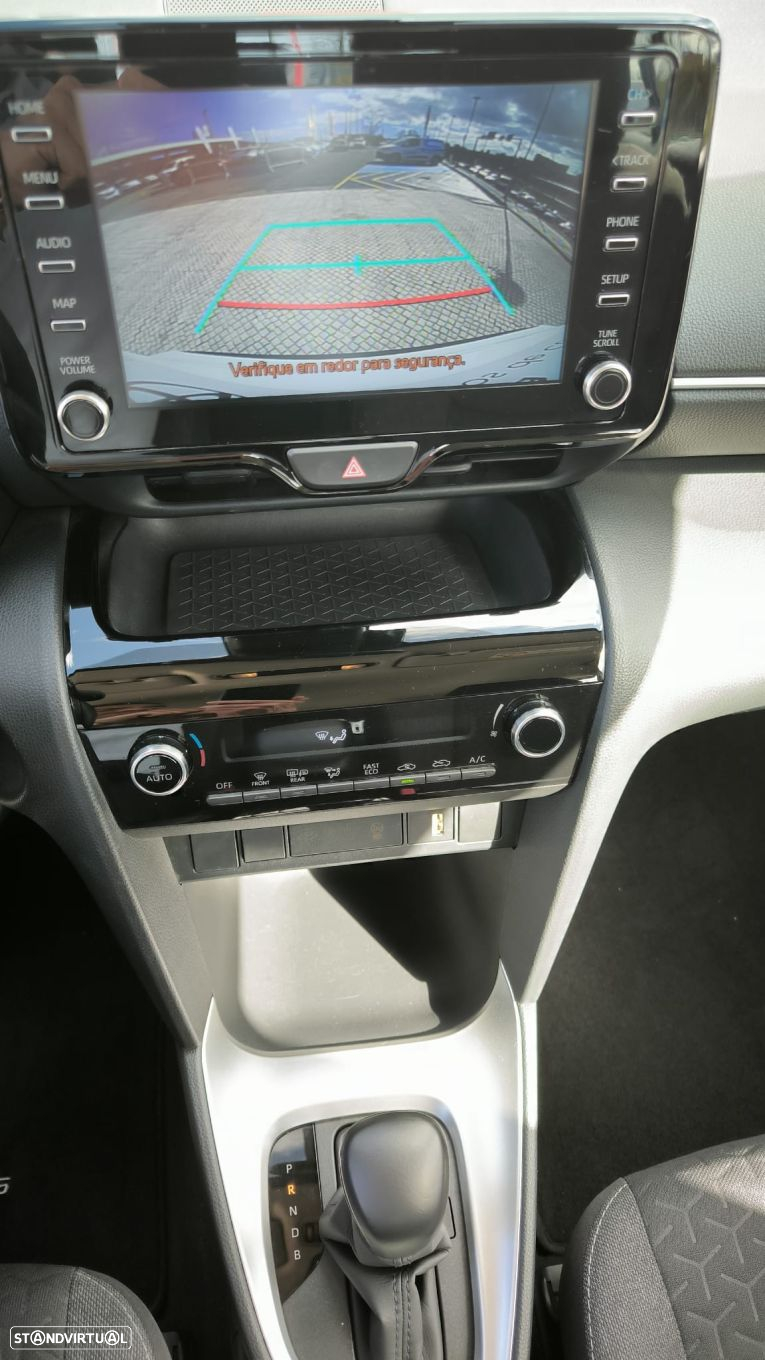 Toyota Yaris Cross - 8