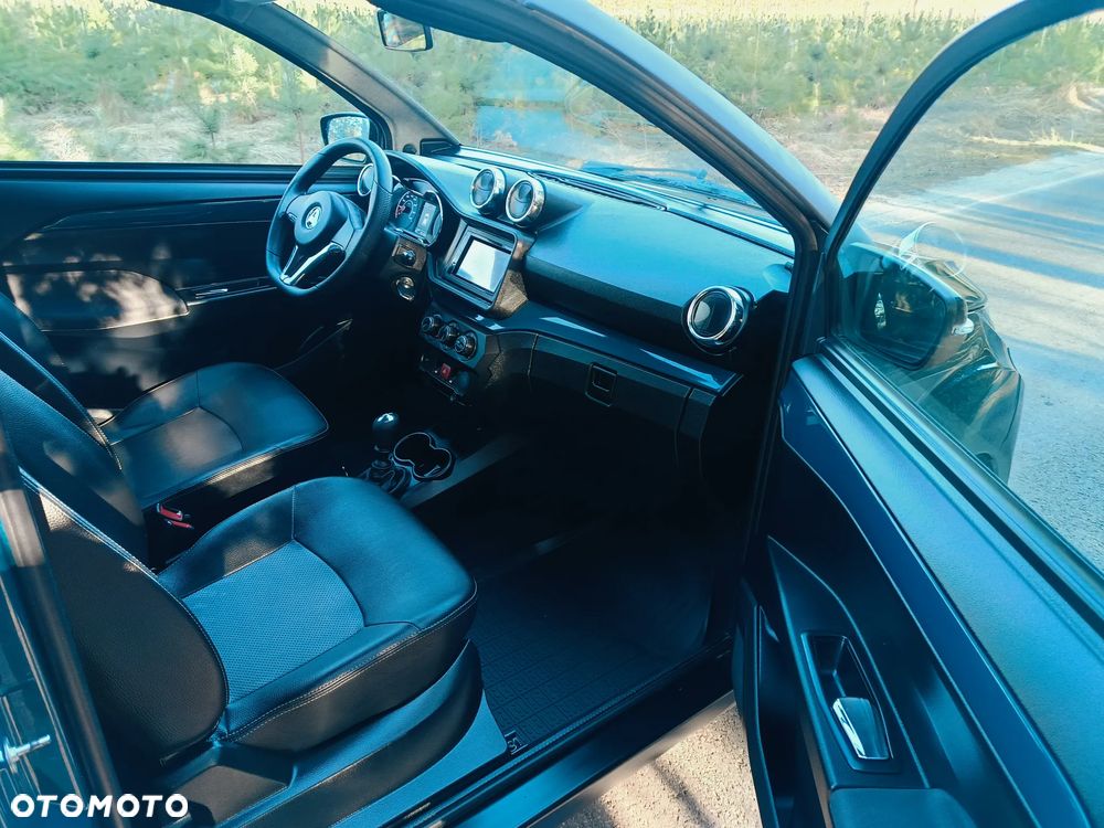 Aixam Crossover - 10