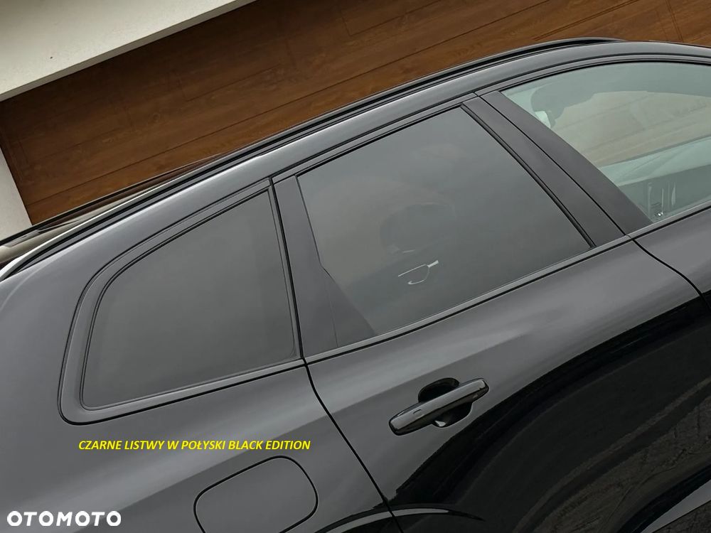 Volvo XC 60 B4 D AWD Plus Dark - 34