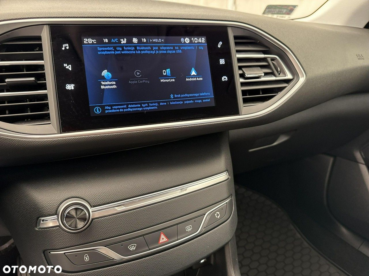 Peugeot 308 - 24