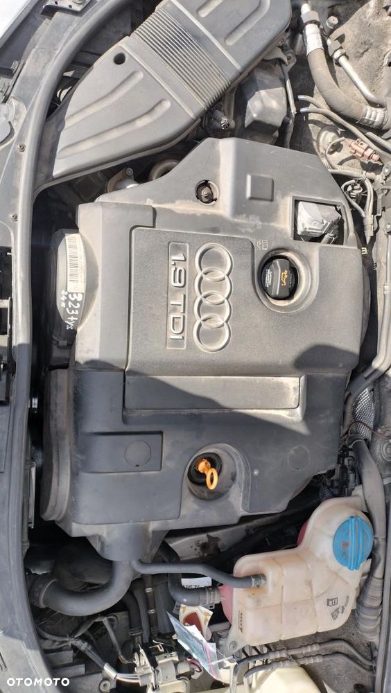 Audi A4 Limousine - 7