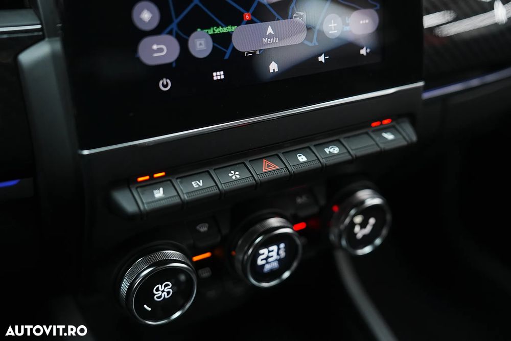 Renault Arkana E-TECH 145 R.S.LINE - 28