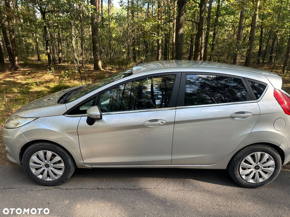 Ford Fiesta 1.4 TDCI Ambiente - 7