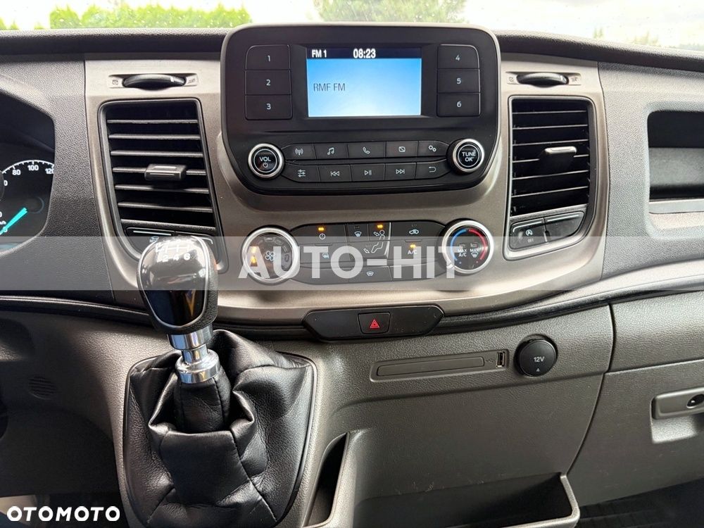 Ford Transit - 18