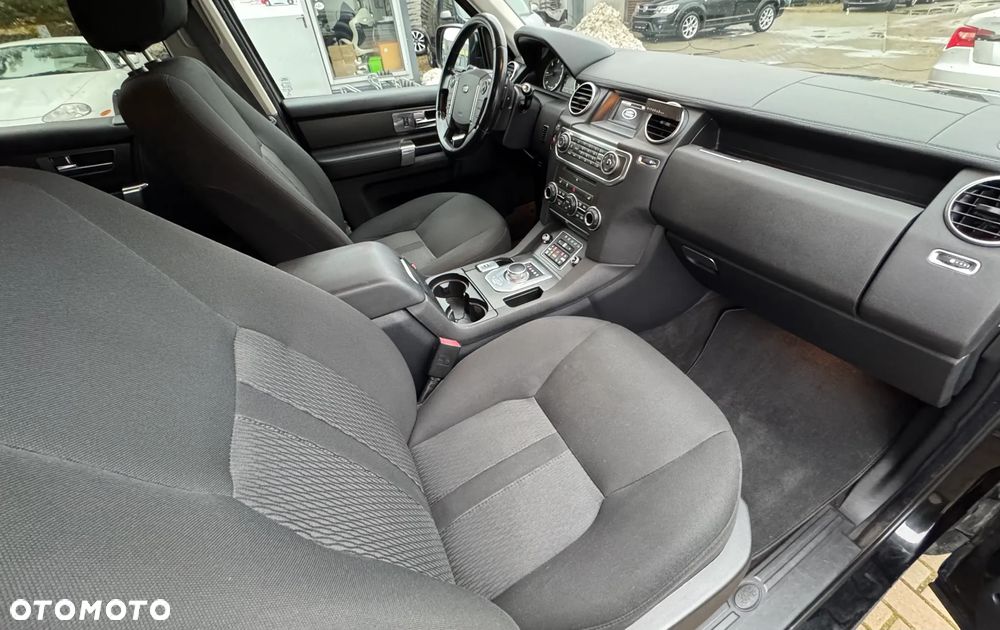 Land Rover Discovery 3.0D V6 S - 25