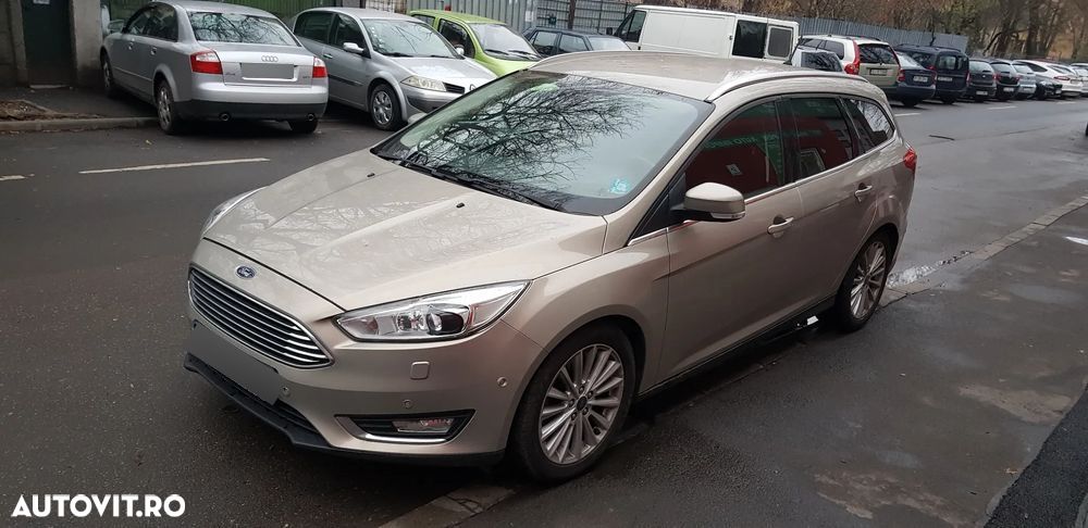 Ford Focus - 3