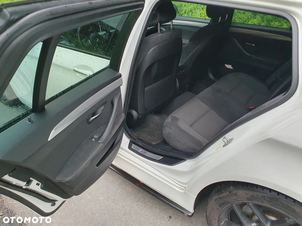 BMW Seria 5 520d M Sport - 19