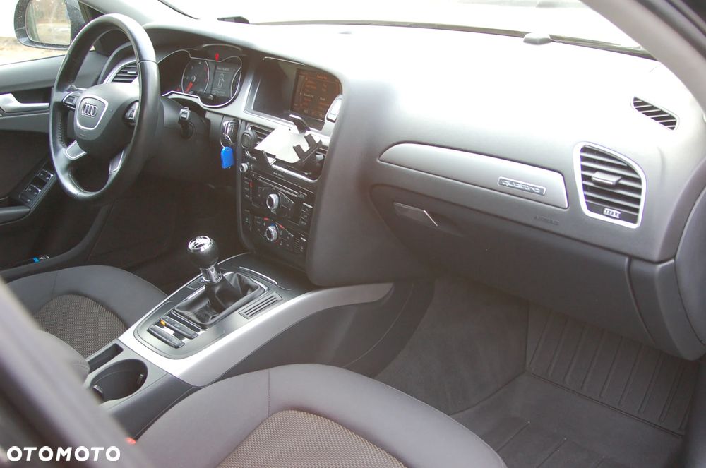 Audi A4 Allroad 2.0 TDI DPF - 38