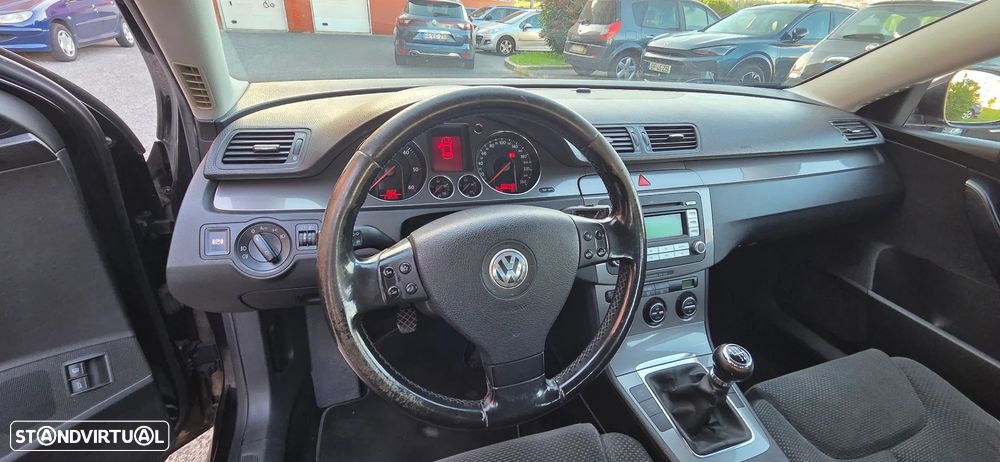 VW Passat Variant 1.9 TDI Confortline - 15