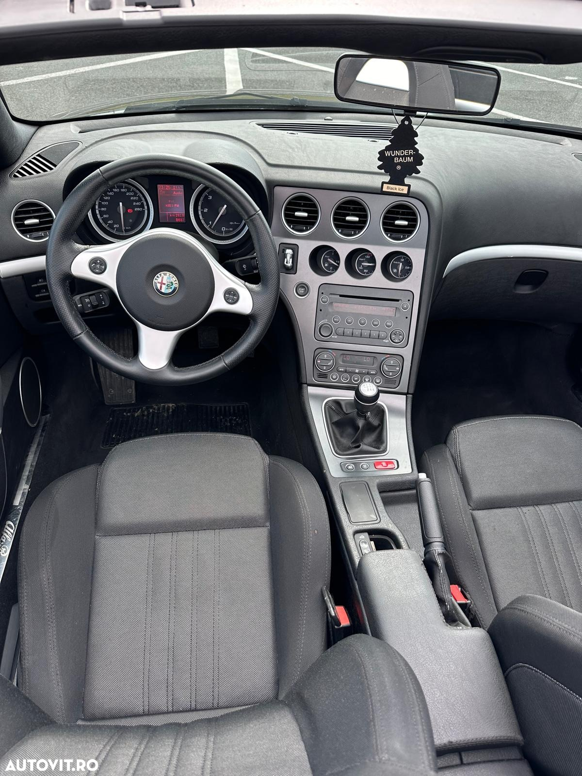 Alfa Romeo Spider 2.4 MJet - 18
