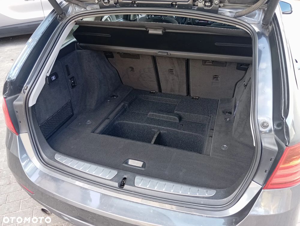 BMW Seria 3 320d DPF - 36