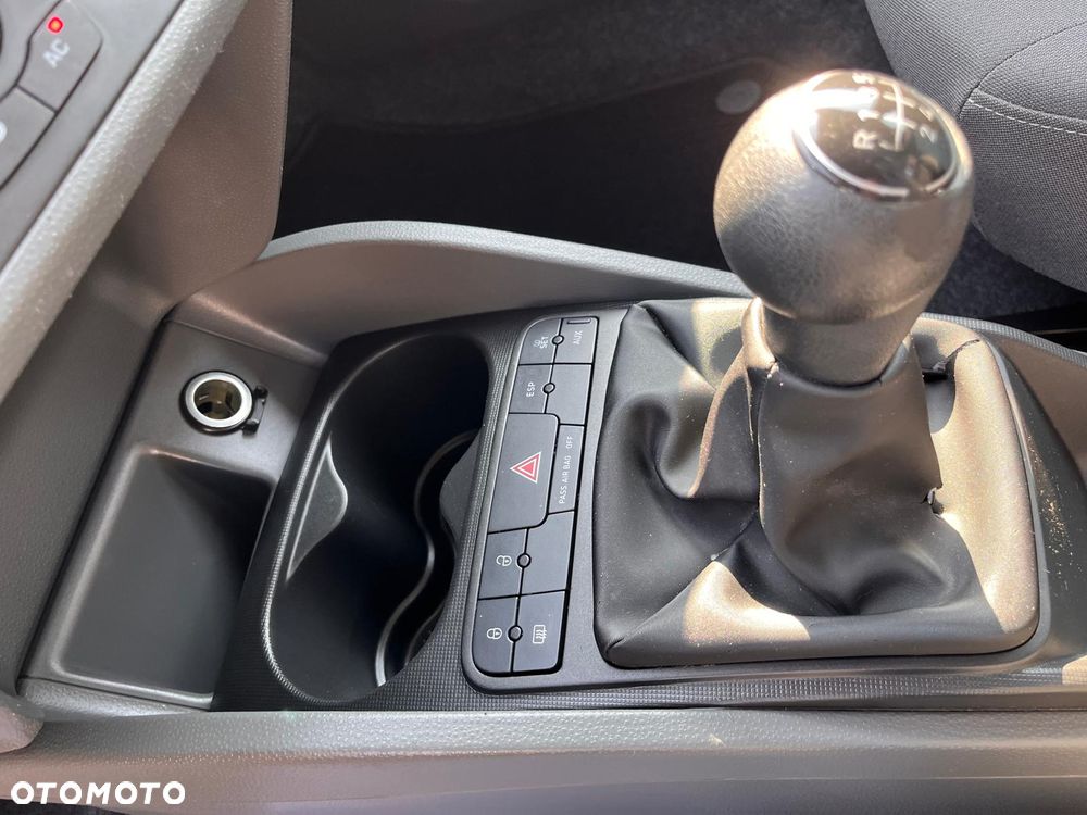 Seat Ibiza 1.6 16V Stylance - 22