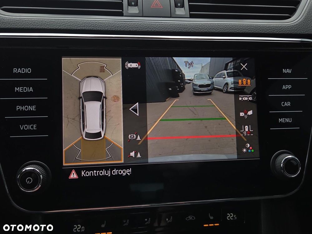 Skoda Superb 2.0 TDI SCR 4x4 Sportline DSG - 22