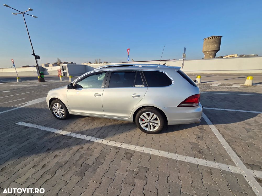 Volkswagen Golf 1.6 TDI DPF BlueMotion Technology Highline - 15