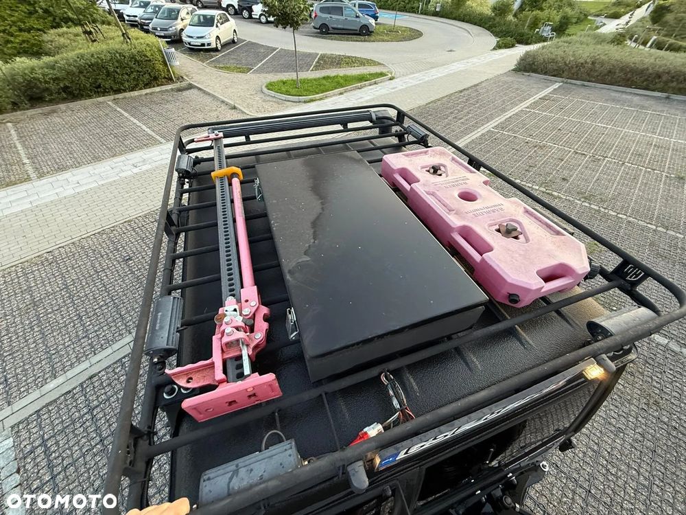 Toyota Land Cruiser LJ70 Turbo - 10