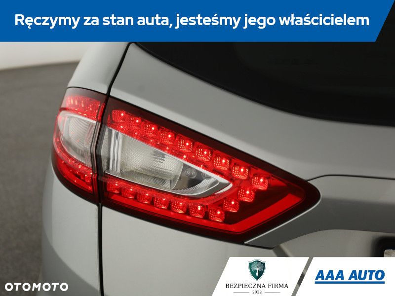 Ford Mondeo - 16