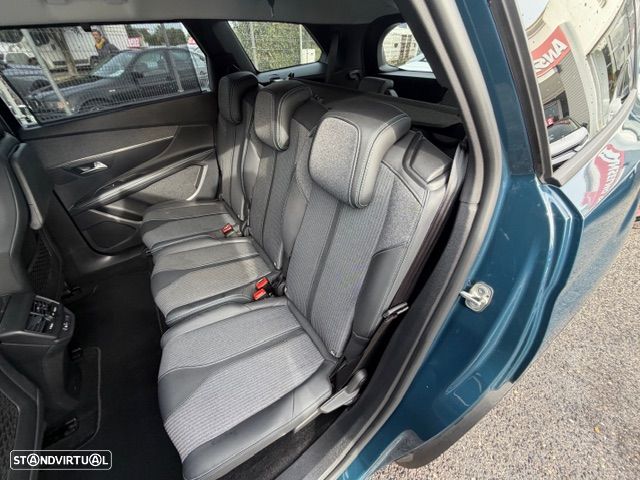 Peugeot 5008 1.5 BlueHDi Allure - 17
