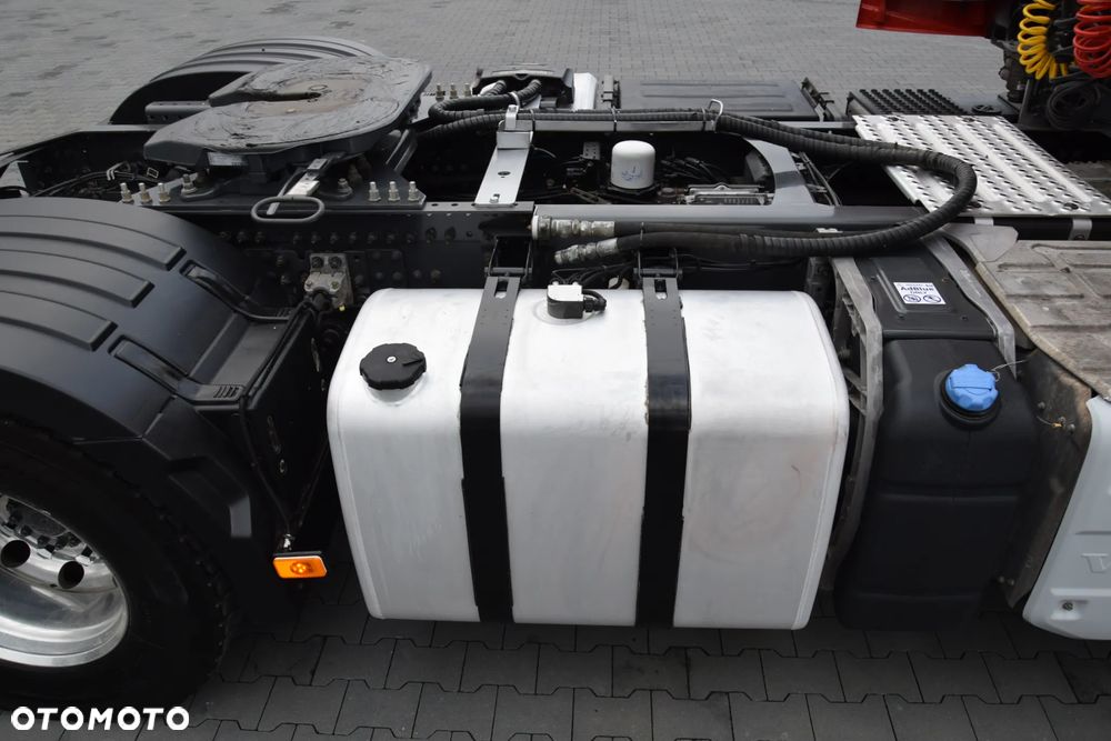 Volvo FH500 / NISKA KABINA / HYDRAULIKA / EURO 6 / ACC / LEDY / ALUFELGI / SERWISOWANY / SPROWADZONY - 18