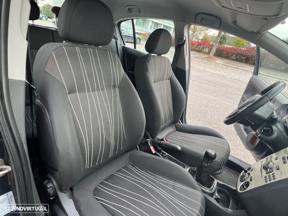 Opel Corsa 1.3 CDTi Enjoy EcoFLEX - 10