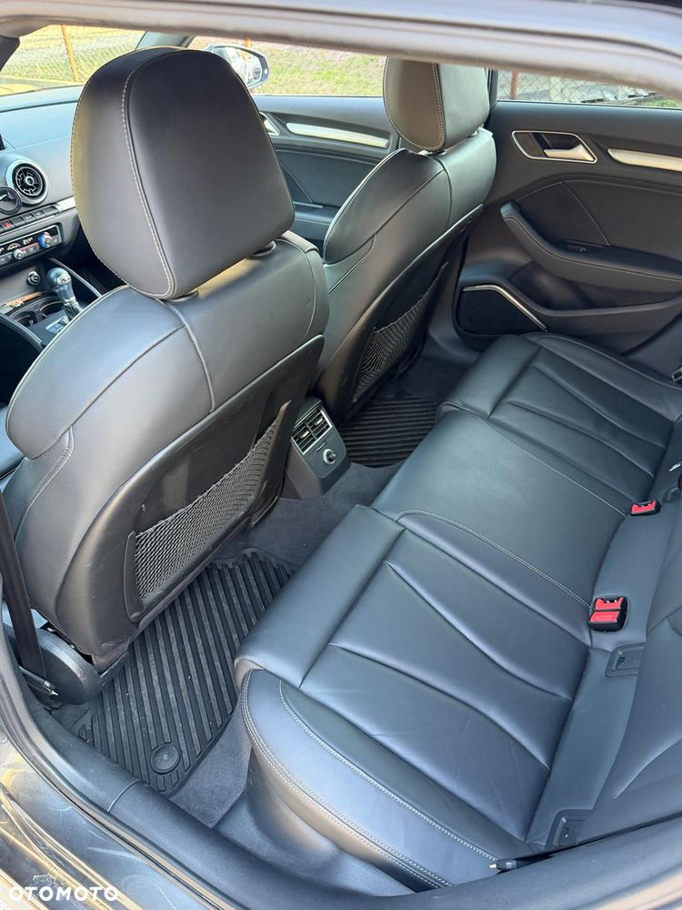 Audi S3 Sportback - 25