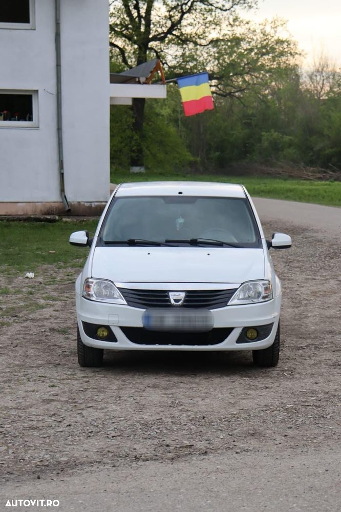 Dacia Logan 1.2 Laureate - 7
