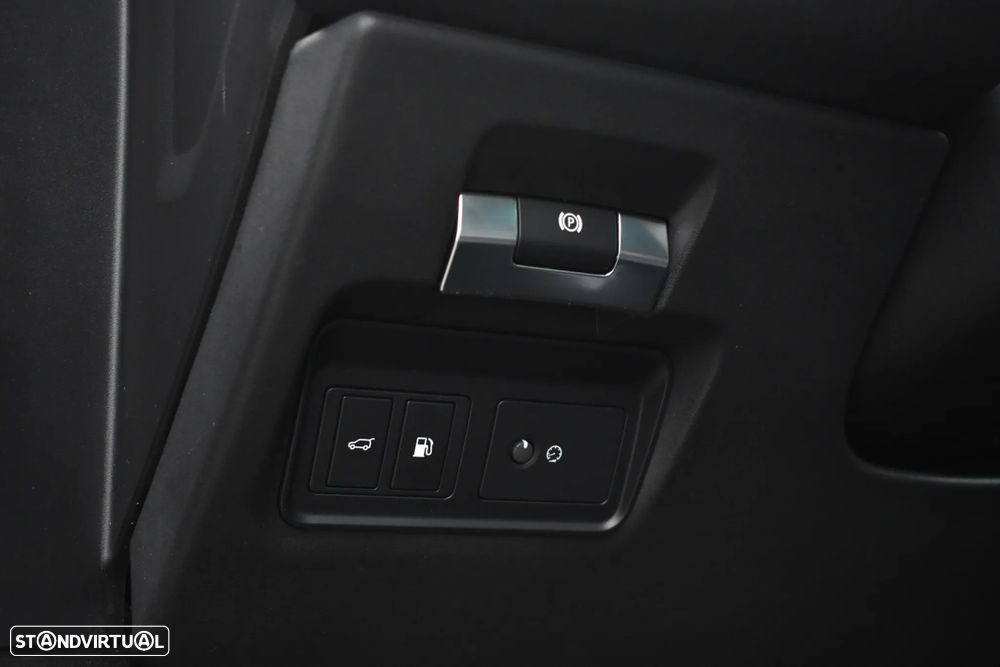 Land Rover Range Rover Evoque 1.5 P300e AWD R-Dynamic SE Auto - 30