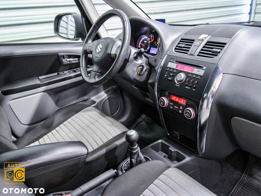 Suzuki SX4 1.6 Comfort 4WD - 15