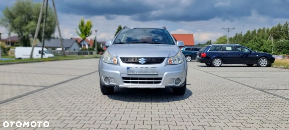 Suzuki SX4 1.6 Premium 4WD - 1