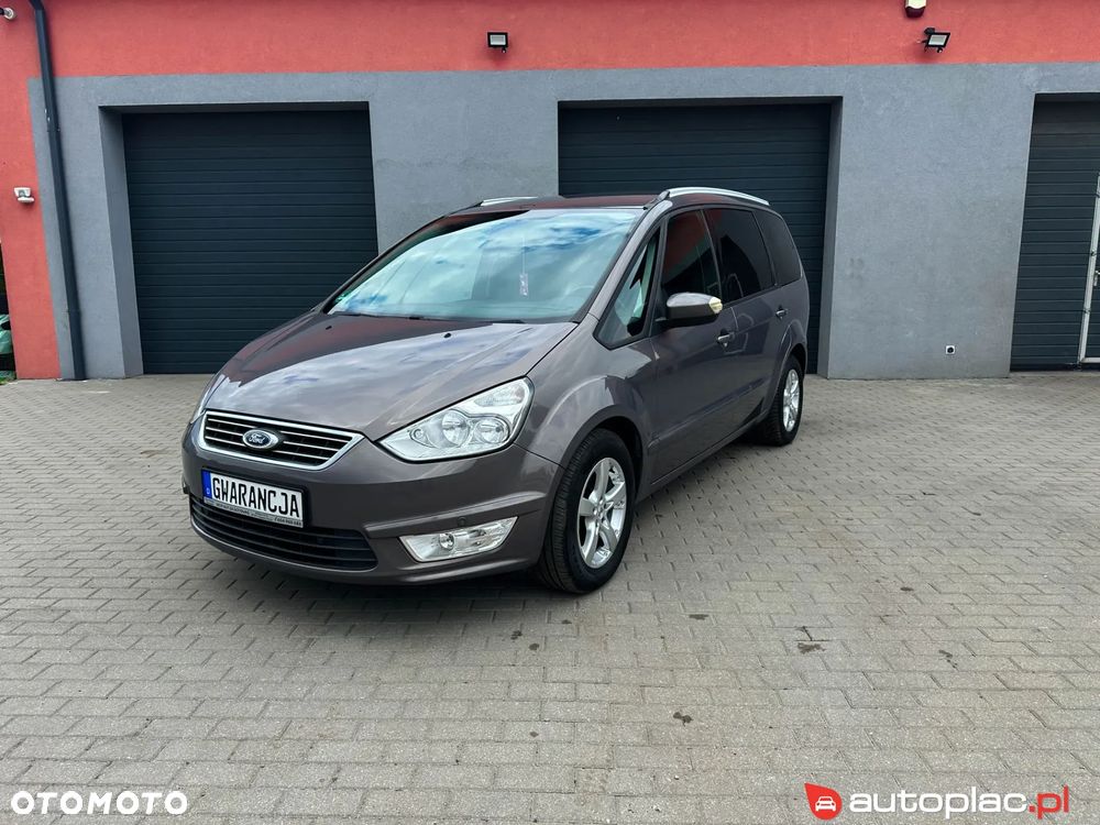 Ford Galaxy - 8