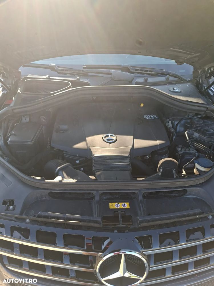 Mercedes-Benz ML - 10