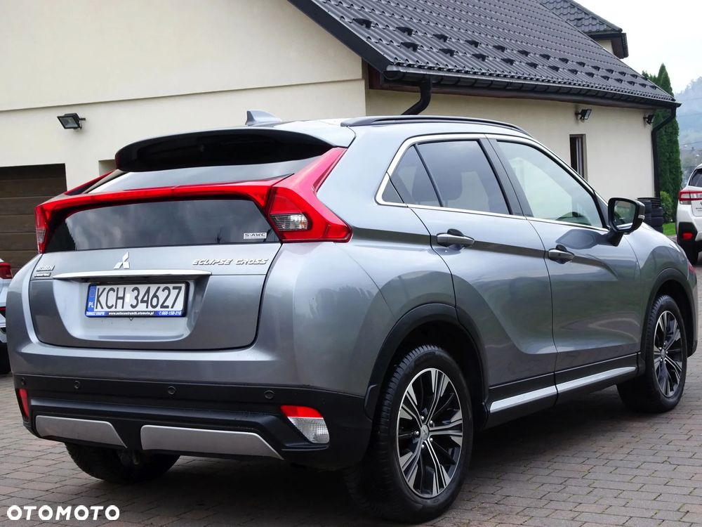 Mitsubishi Eclipse Cross 1.5 T-MIVEC ClearTec CVT 4WD Intro Edition - 4