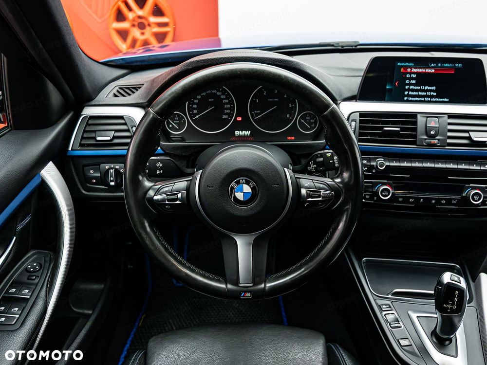 BMW Seria 3 320d M Sport - 11