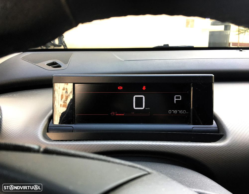 Citroën C4 Cactus 1.2 PureTech Feel EAT6 - 8